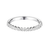 Harrogate Jewellers' Platinum Diamond 3-Claw Diamond Band, a bespoke engagement ring. A beautifully crafted lab grown diamond wedding ring from Harrogate, Yorkshire.