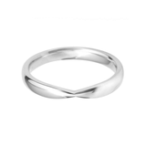 Ladies Platinum Twist Shaped 3mm Wedding Ring by Harrogate Jewellers, a bespoke jewellery piece from Yorkshire, perfect for engagements and lab grown diamond settings.