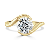 Lab-Grown Round Brilliant Cut Diamond Solitaire Engagement Ring Bypass Twist Setting | The Auroa Ring
