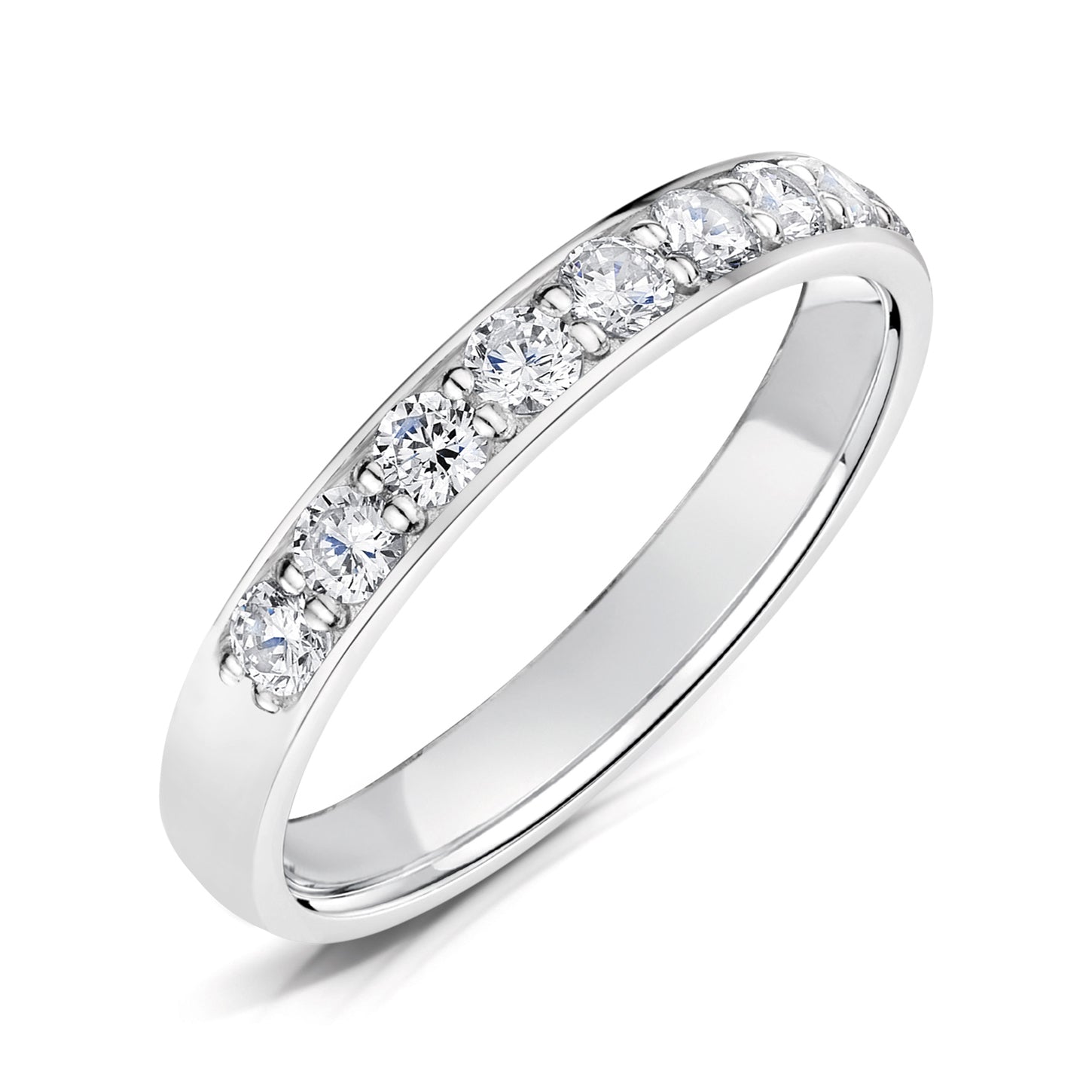 Ladies Platinum Grain Set Round Brilliant Cut Diamond Ring from Harrogate Jewellers, perfect for engagement or wedding in Yorkshire, bespoke lab grown diamonds ring.